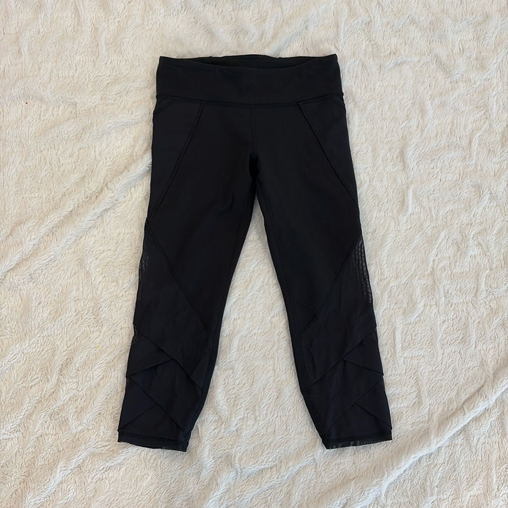 Ivivva by lululemon athletica crop leggings in black size youth 12 in black
